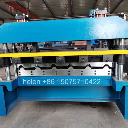 Precision metal sheet raw feeding table integrated with manual pre-cutting scissor device