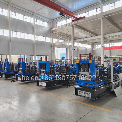 Bulk product pictures from the feeding side of the purlin machine