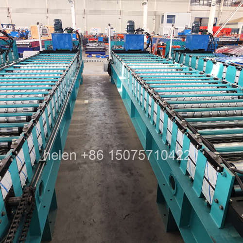 Entire production line layout of the color steel corrugated iron curving machine including the chain drive system