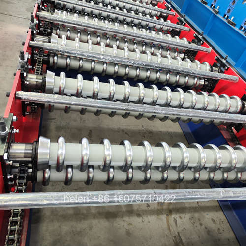 Entire production line layout of the color steel corrugated curving machine including the chain drive system