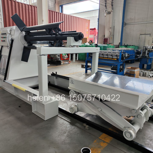 Hydraulic uncoiler of the color steel corrugated sheet making machine for smooth and safe material loading