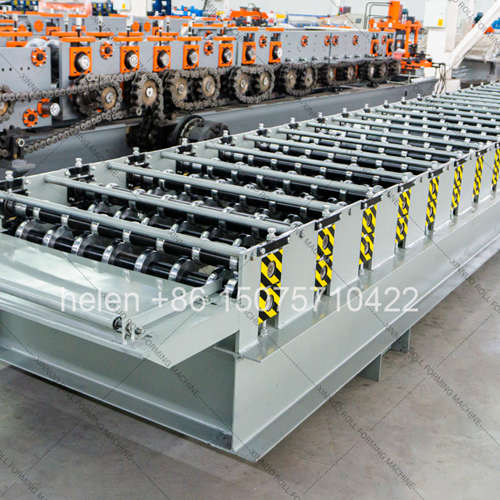 Main body structure of the color steel horizontal corrugated iron rolling machine showing the heavy-duty H-steel frame