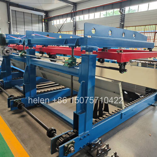 Automatic stacking machine for the color steel horizontal corrugated iron rolling line ensuring neat and efficient panel arrangement